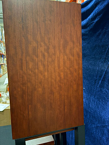 Полочная акустическая система со стойками Wharfedale 85th Anniversary Linton with stands Цвет: Красное Дерево [MAHOGANY]