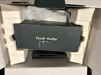 Радиоприемник Tivoli Model One BT