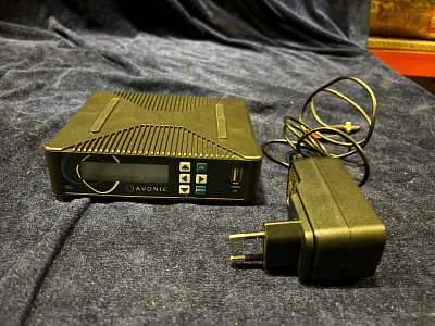 Записывающее и кодирующее устройство Avonic AV-REC200 Записывающее и кодирующее устройство Avonic AV-REC200