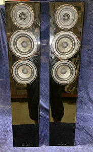 Напольная акустическая система Wharfedale Diamond 12.3 Цвет: Орех [WALNUT PEARL]