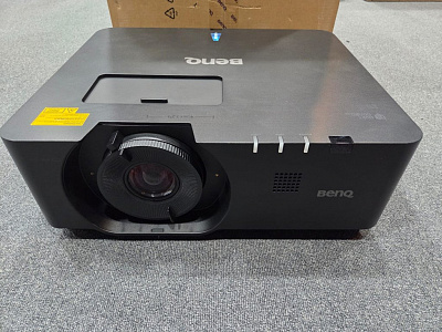 Проектор BenQ LU960 Проектор BenQ LU960