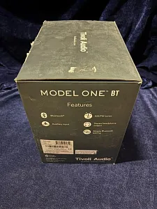 Радиоприемник Tivoli Model One BT Радиоприемник Tivoli Model One BT