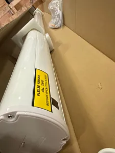 Экран настенный с электроприводом Digis DSEES-16904W_70